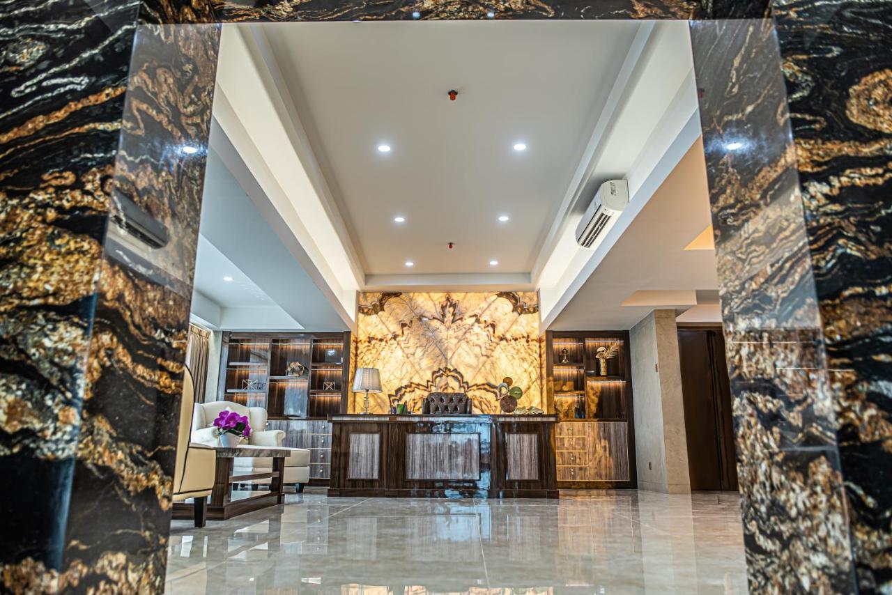 Dream Of Aventus Hotel Kuta Кута Экстерьер фото