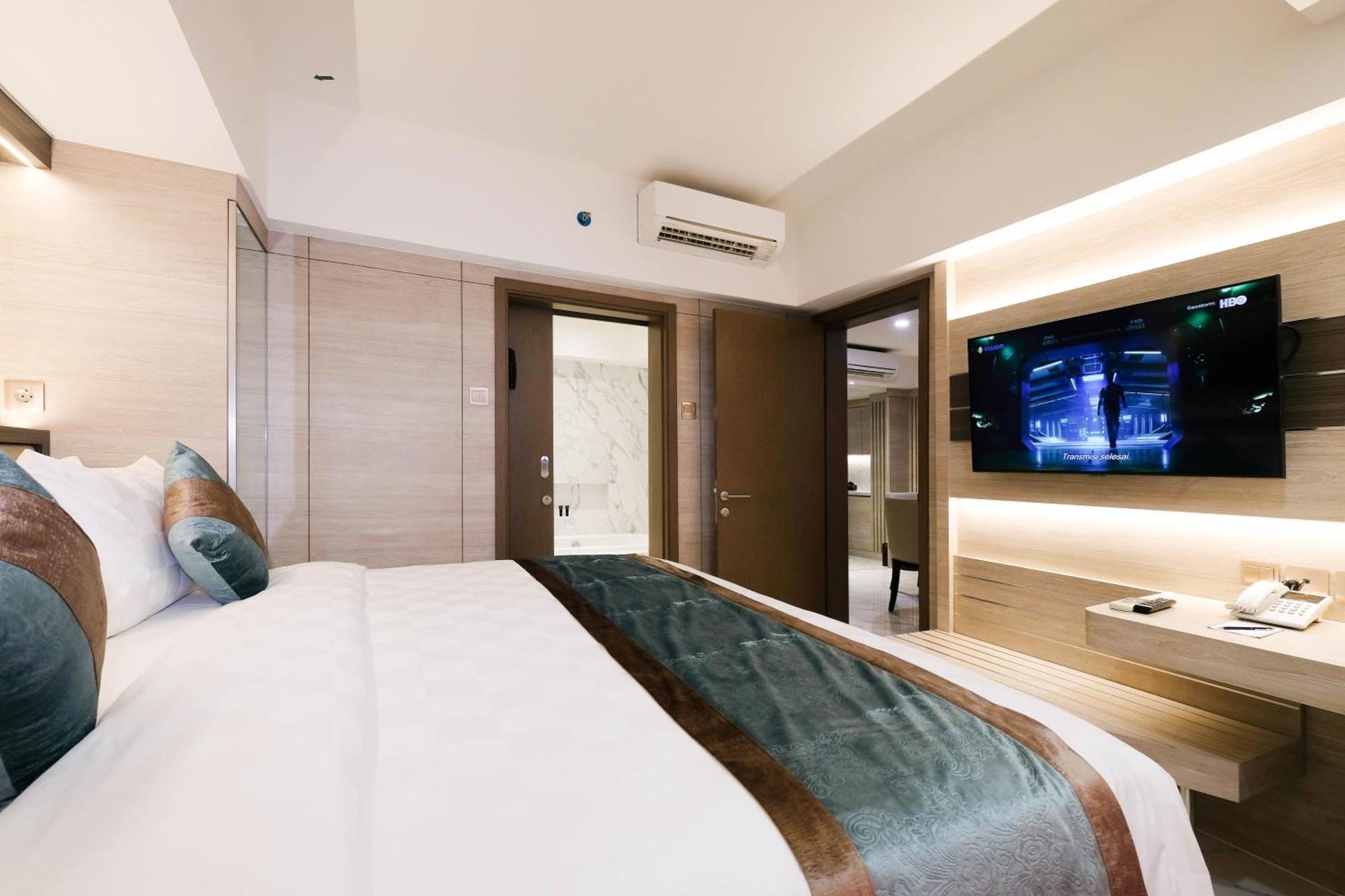 Dream Of Aventus Hotel Kuta Кута Номер фото